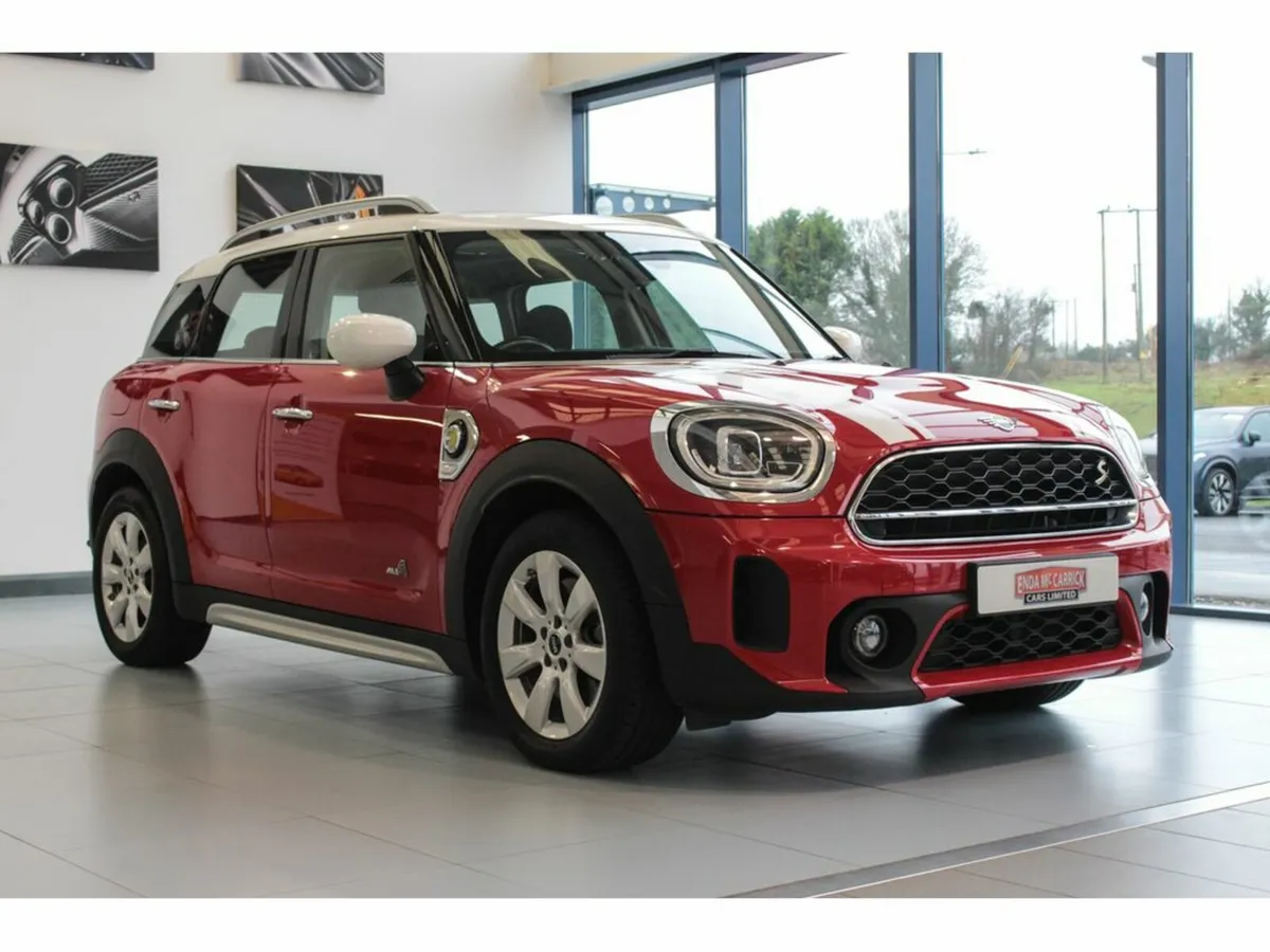 Mini Countryman Cooper S E ALL4 CLASSIC PHEV - Image 3