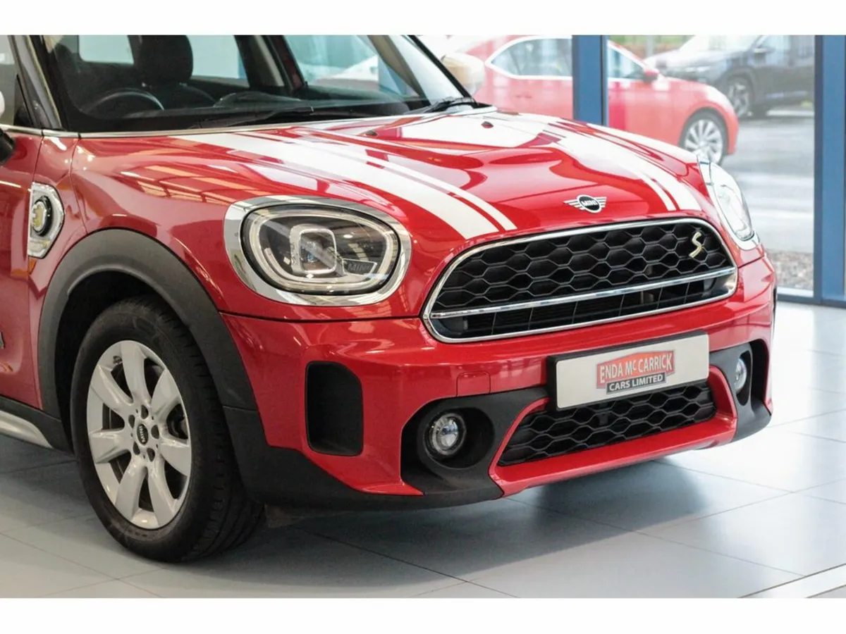 Mini Countryman Cooper S E ALL4 CLASSIC PHEV - Image 4