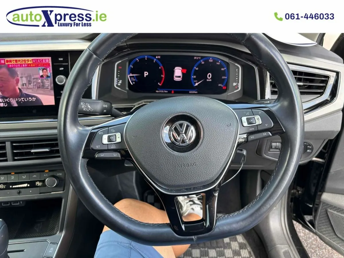 Volkswagen Polo 1.0 TSI Automatic, Reversing camer - Image 4