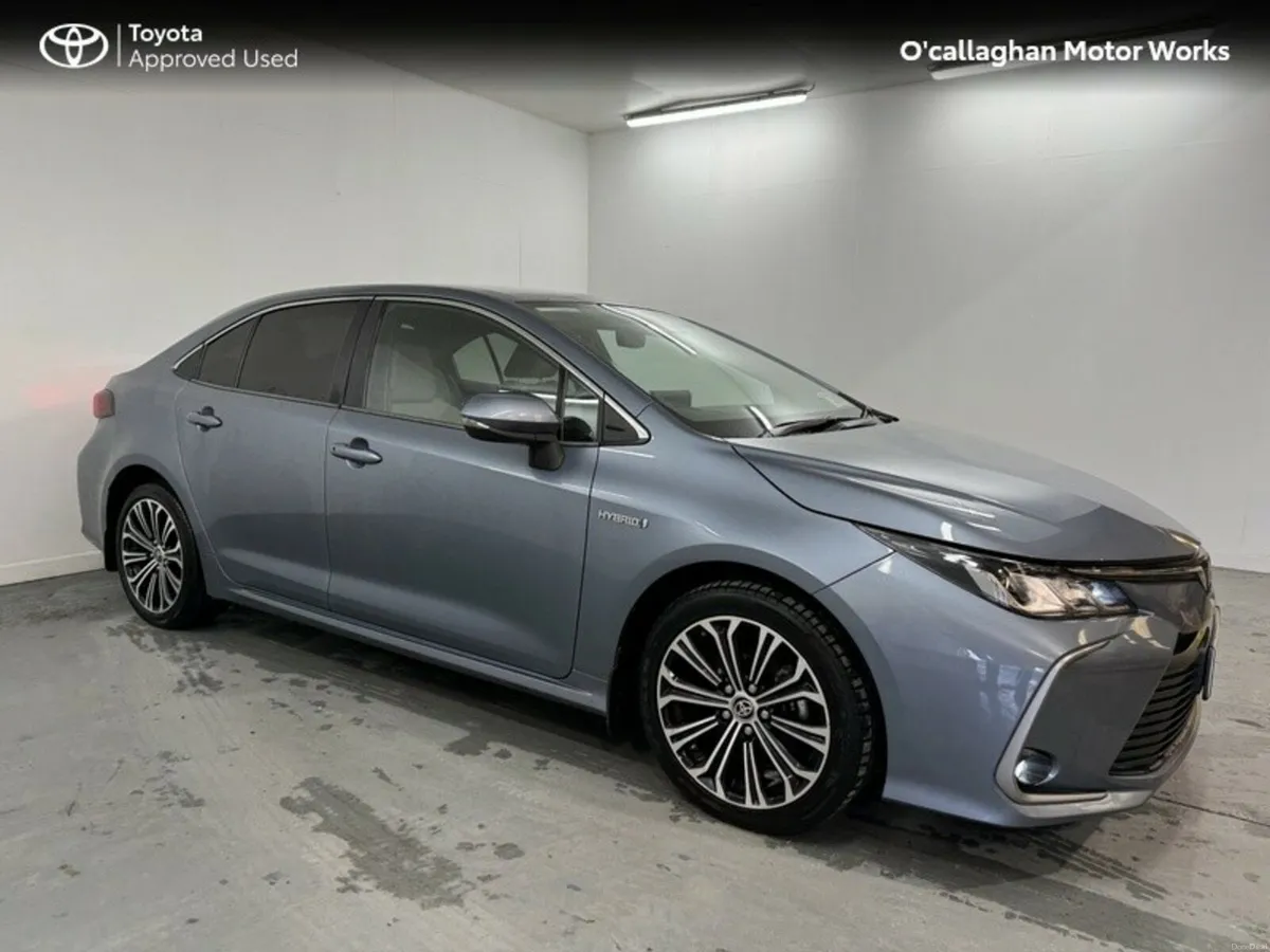 Toyota Corolla HYBRID LUNA SP SPORT 4DR AUTO - Image 1