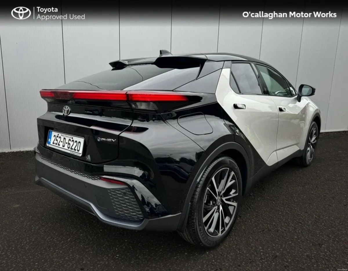 Toyota C-HR C-HR PHEV PREMIERE EDITIO - Image 4