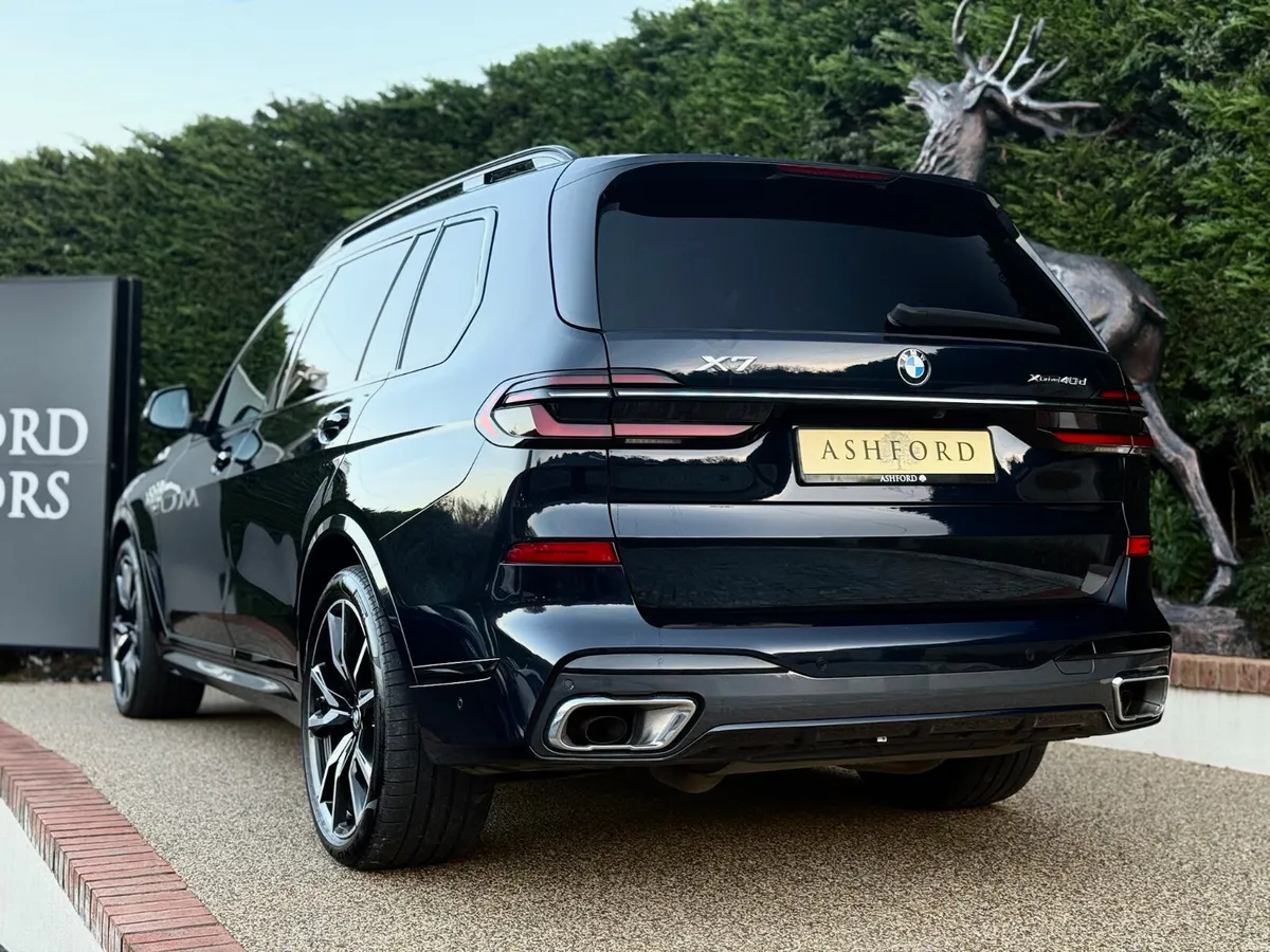 BMW X7 40D 7 SEATER FULL SPEC - Image 4
