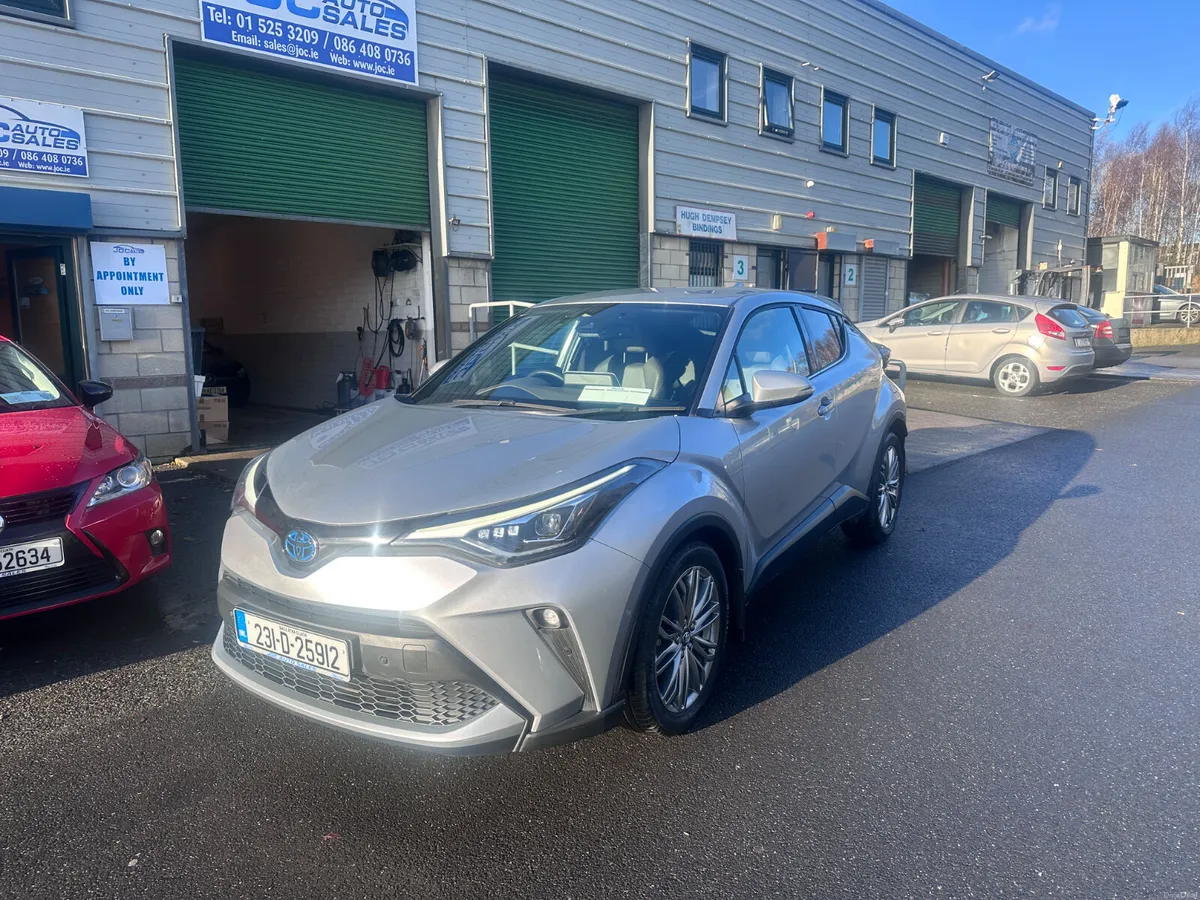 Toyota C-HR 1.8 Hybrid Sol, 2023 - Image 3