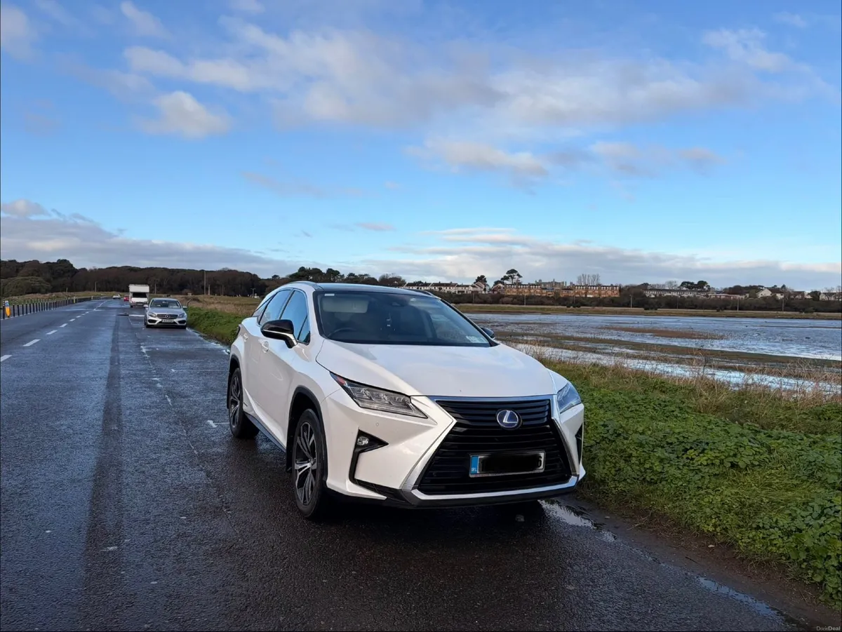 Lexus RX 2018 - Image 2