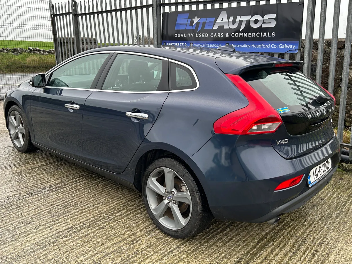 Volvo V40 T4 Automatic 2014 - Image 4