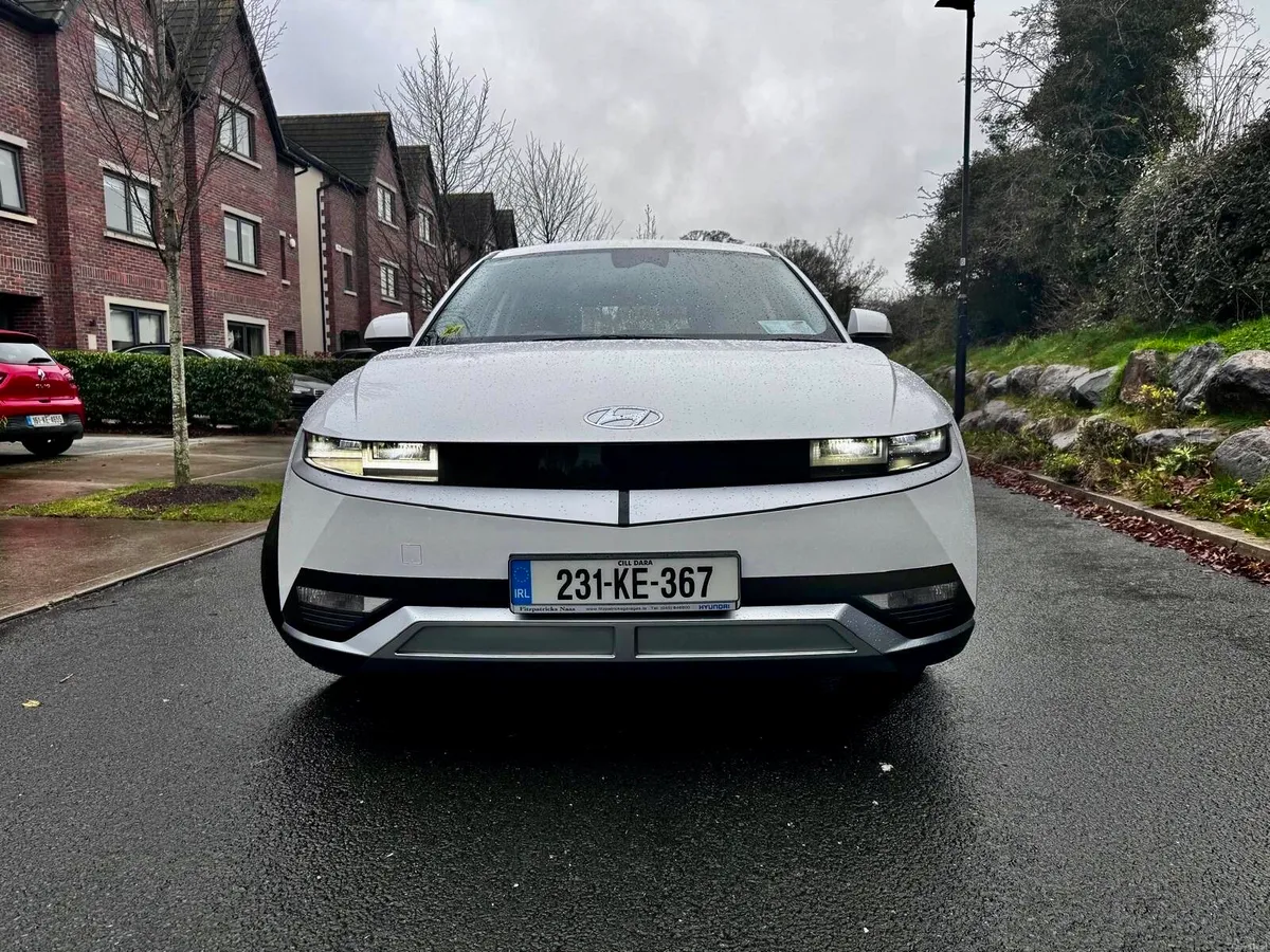 Hyundai Ioniq 5 - Image 3