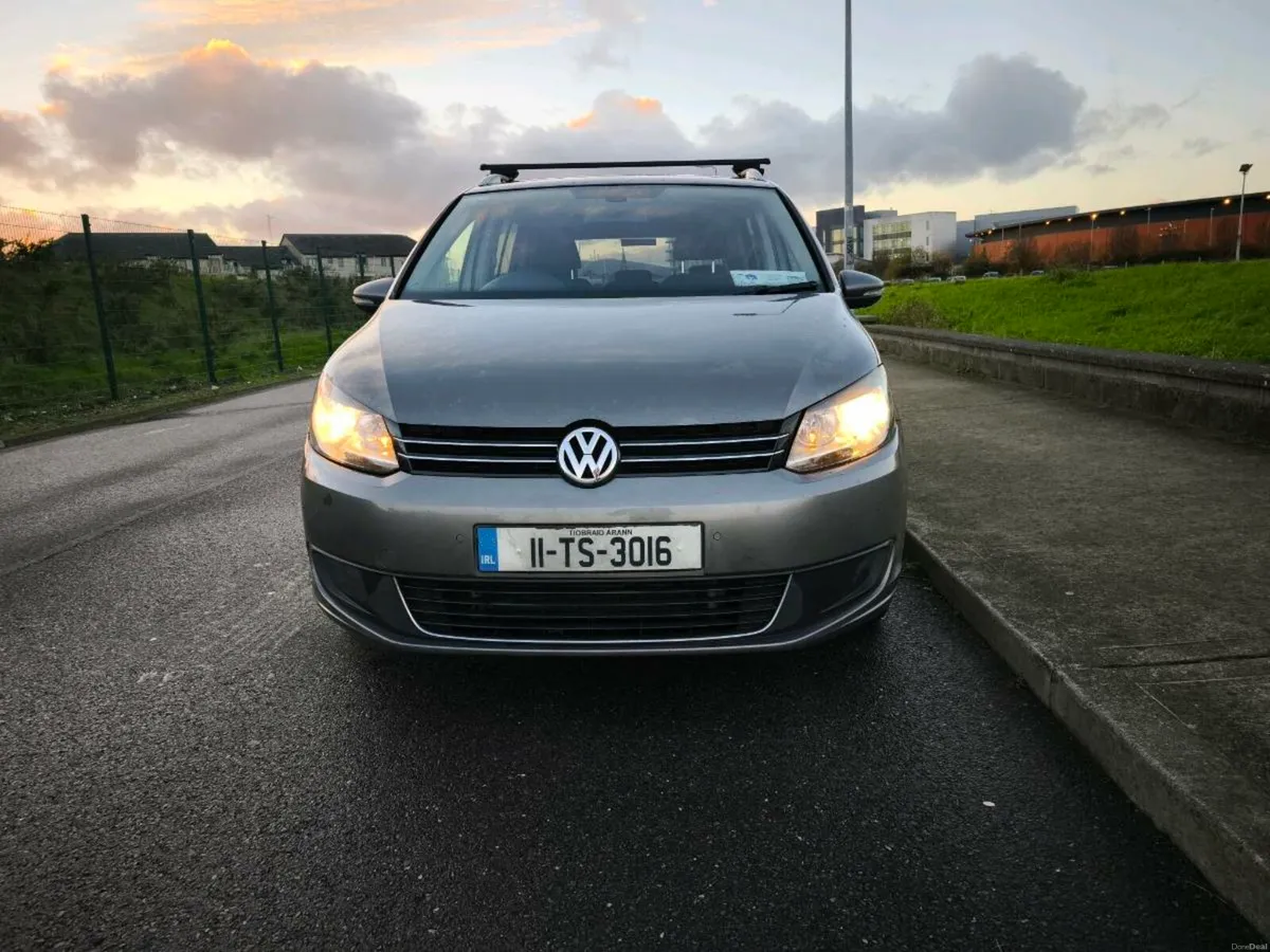 Volkswagen Touran 2.0TDI 140hp 6 speed grearbox - Image 2
