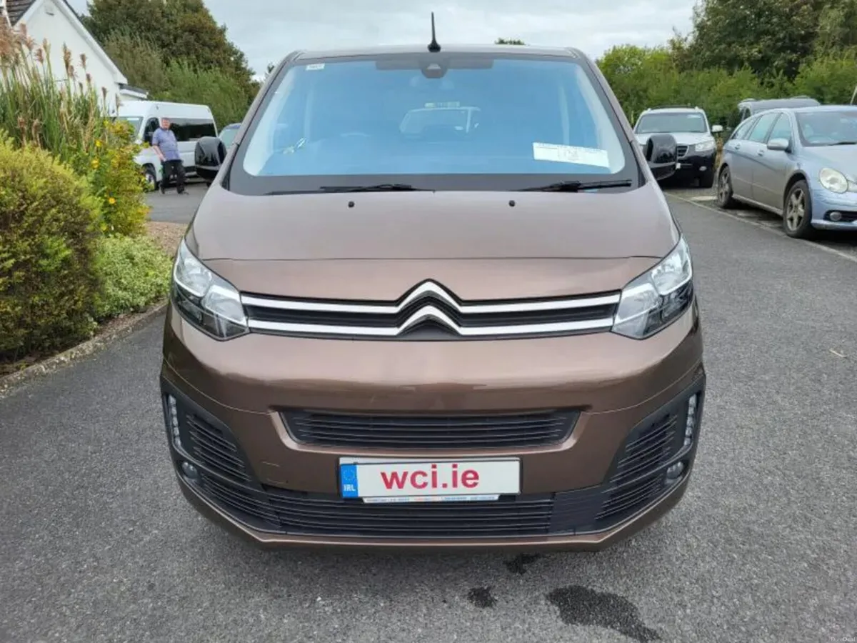 Wheelchair Accessible 2023 Citroen Spacetourer - Image 3