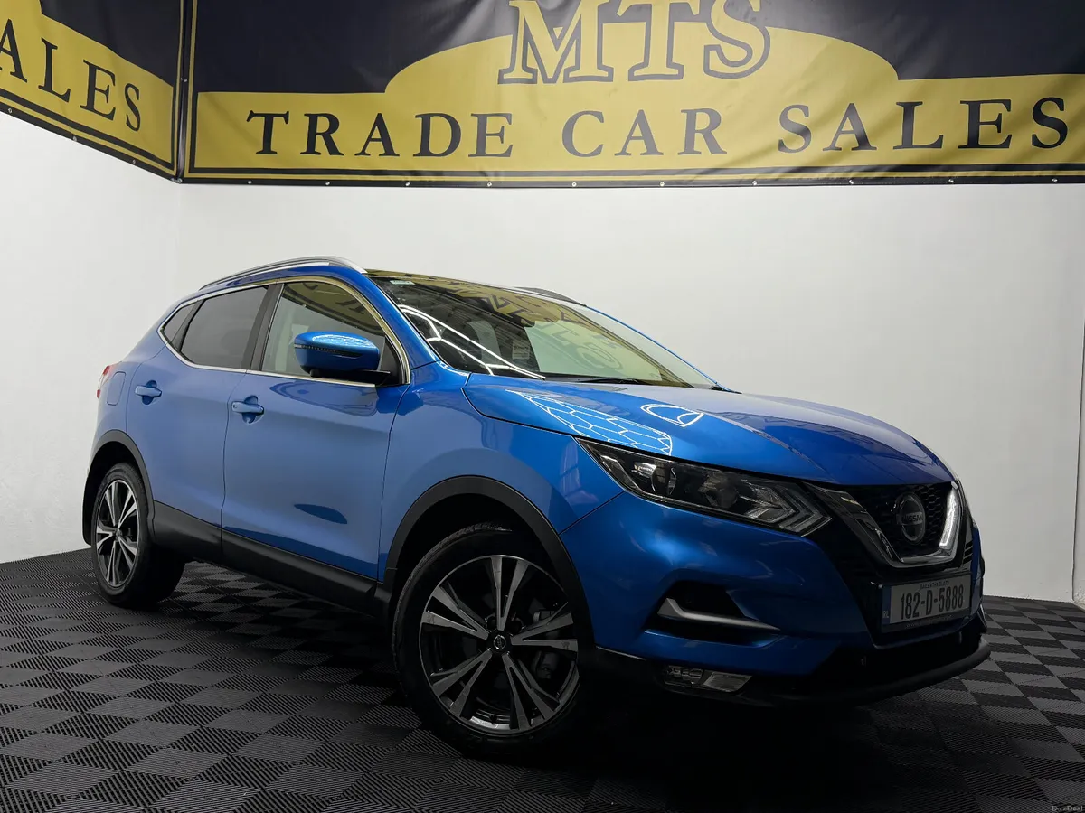 2018 Nissan Qashqai 1.2 petrol panoramic roof - Image 1