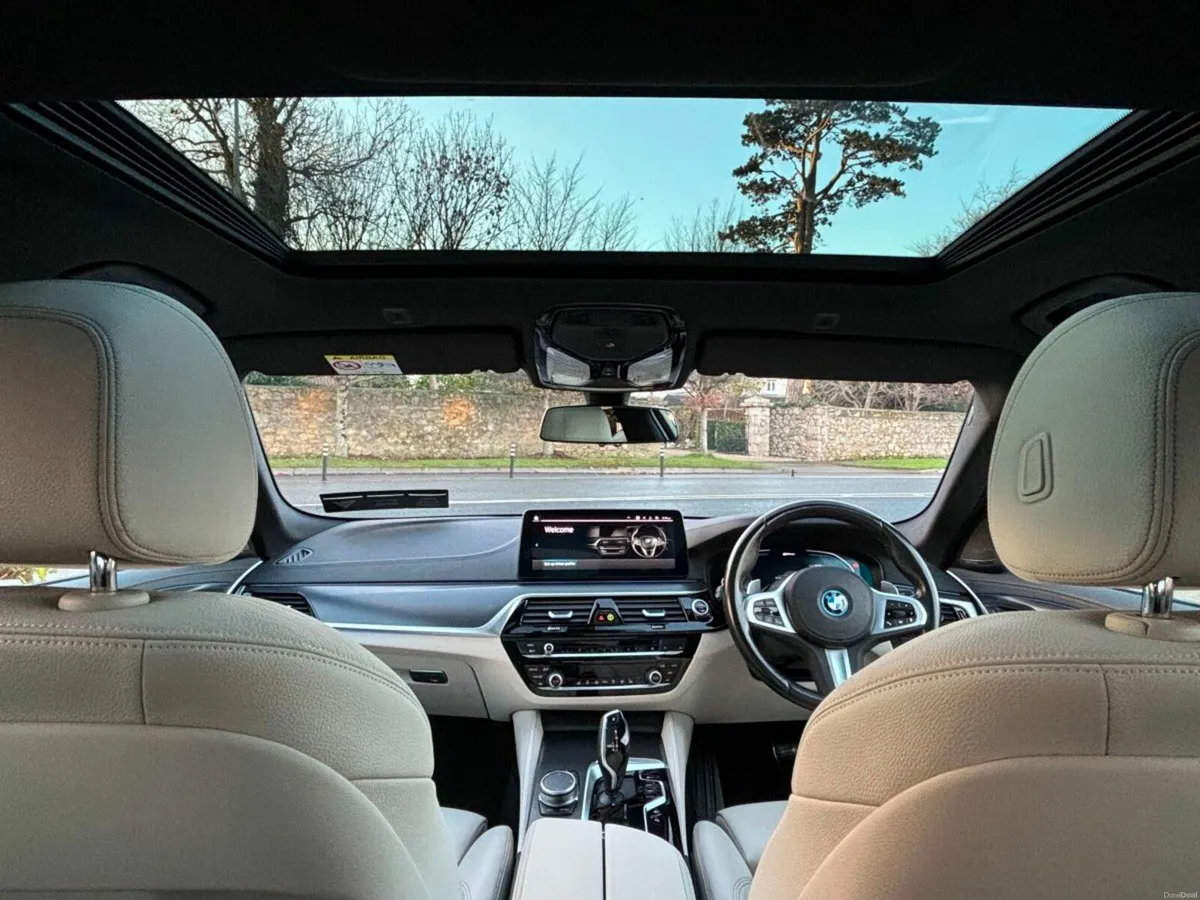 BMW 5-Series 530E M-SPORT SUNROOF IVORY LEATHER - Image 3