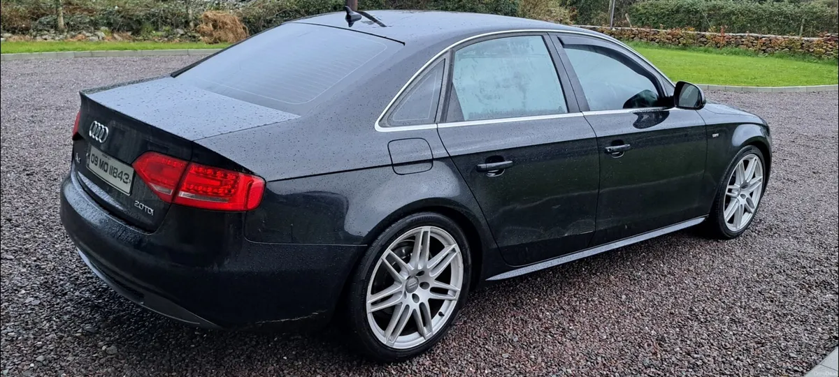 AUDI A4 - Image 3