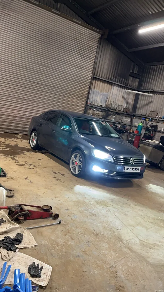 2012 Passat B7 ((NEW NCT TIL 2027) - Image 2