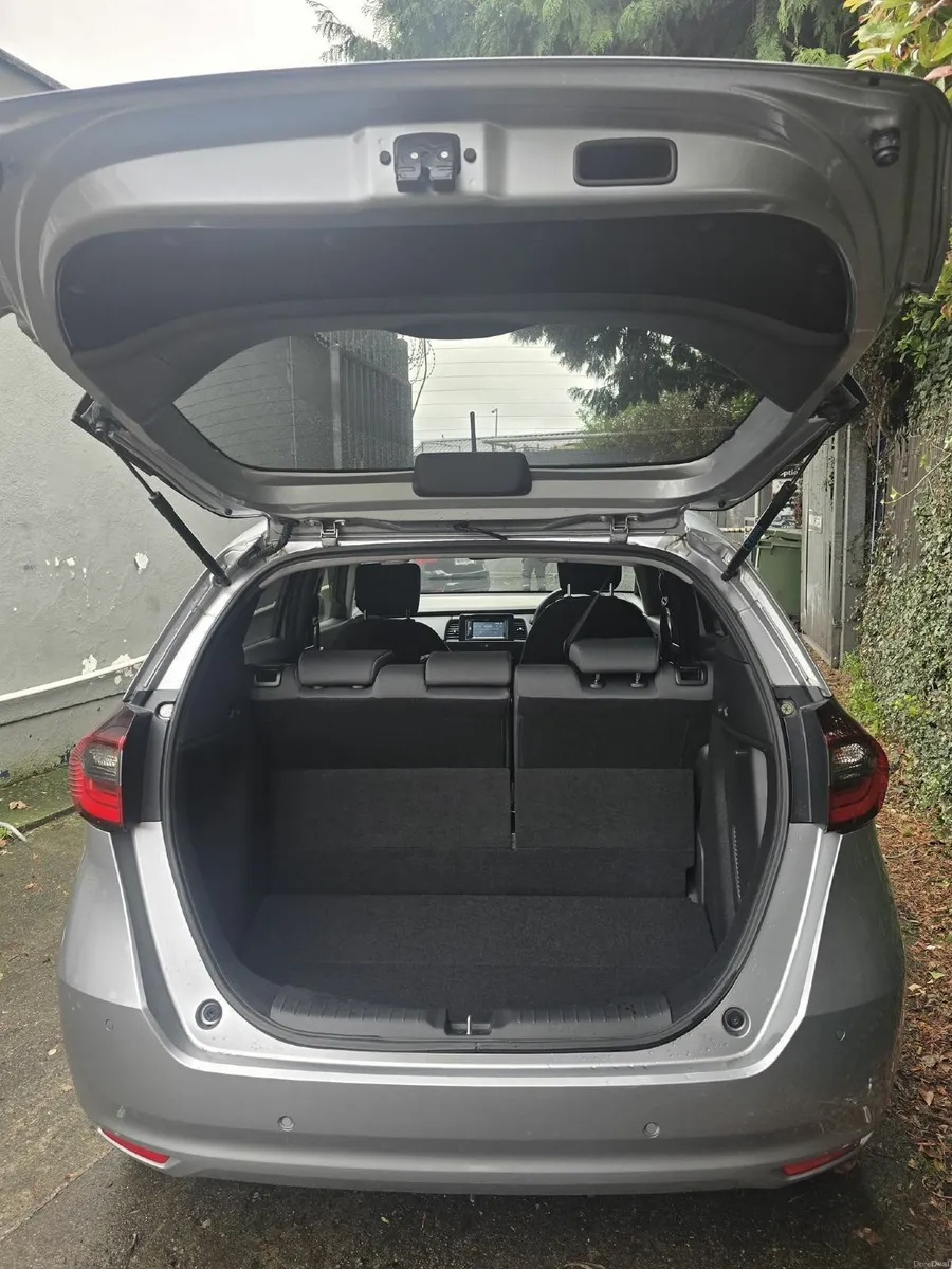 Honda Fit 2020 New Shape - Image 4