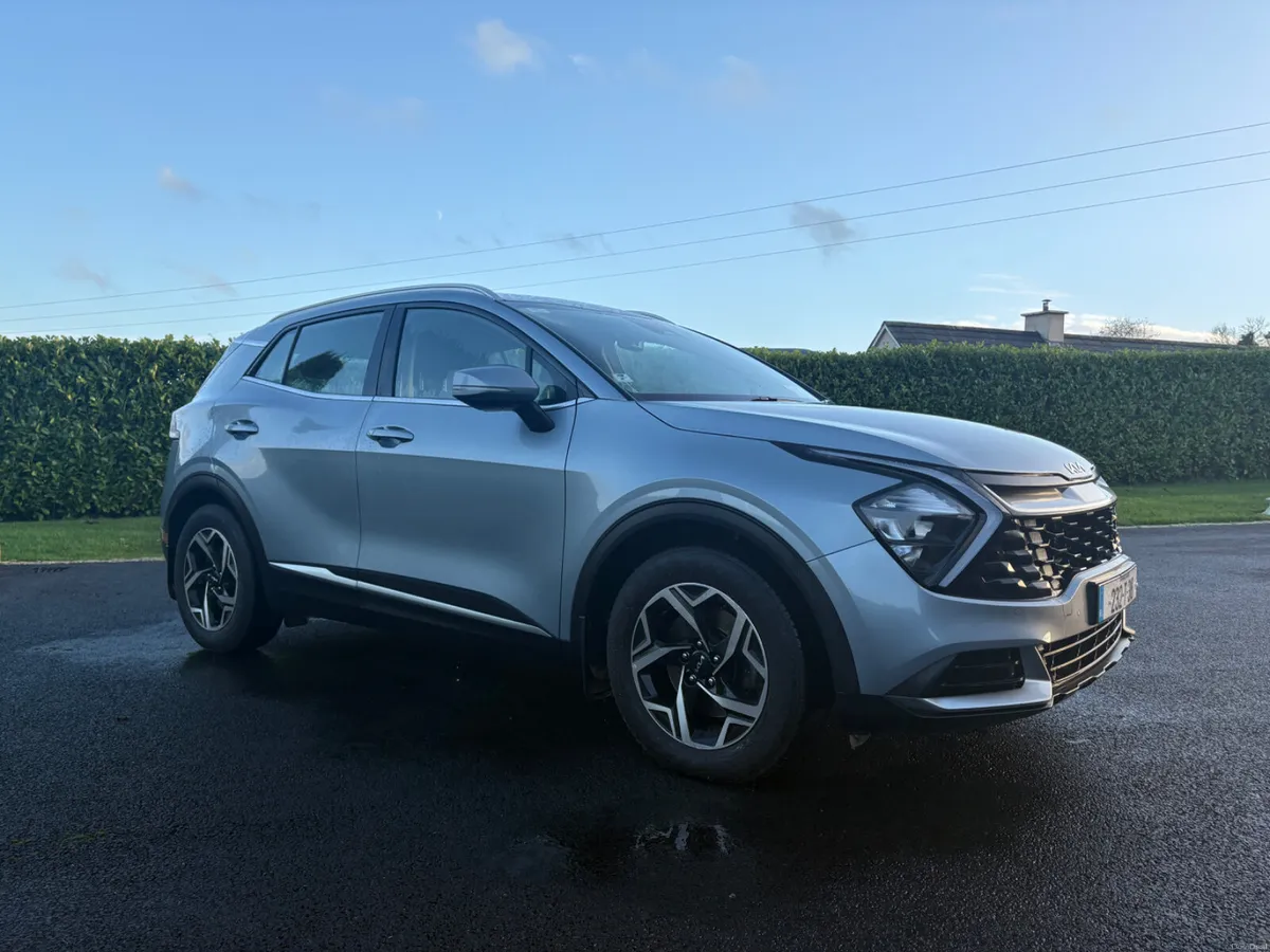Kia Sportage 2023 - Image 2