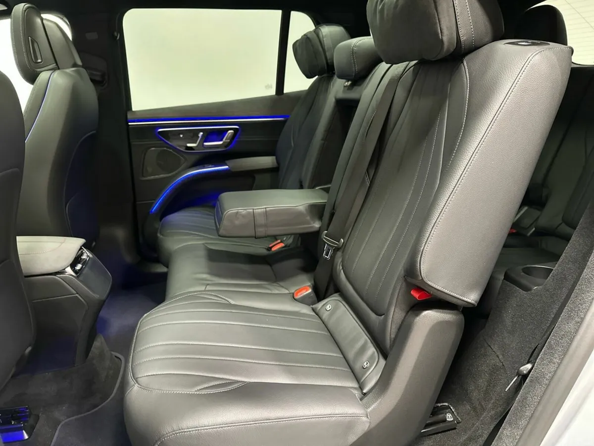 Mercedes-Benz EQS EQS450 + SUV AMG Line - Image 4