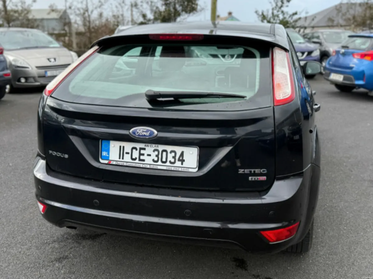 Ford Focus 1.6 TDCI Zetec 109BHP 5DR - Image 3