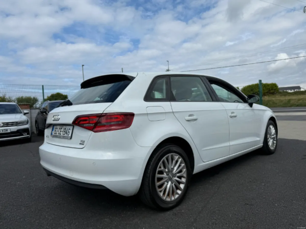 Audi A3 1.6 TDI SE Technik 110PS 5DR - Image 4