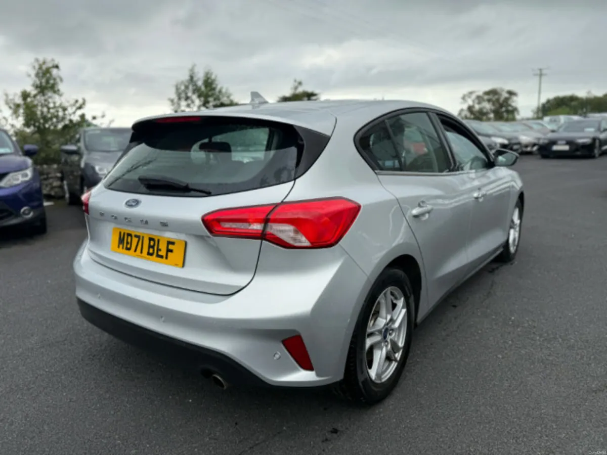 Ford Focus ZETEC TDCI - Image 4
