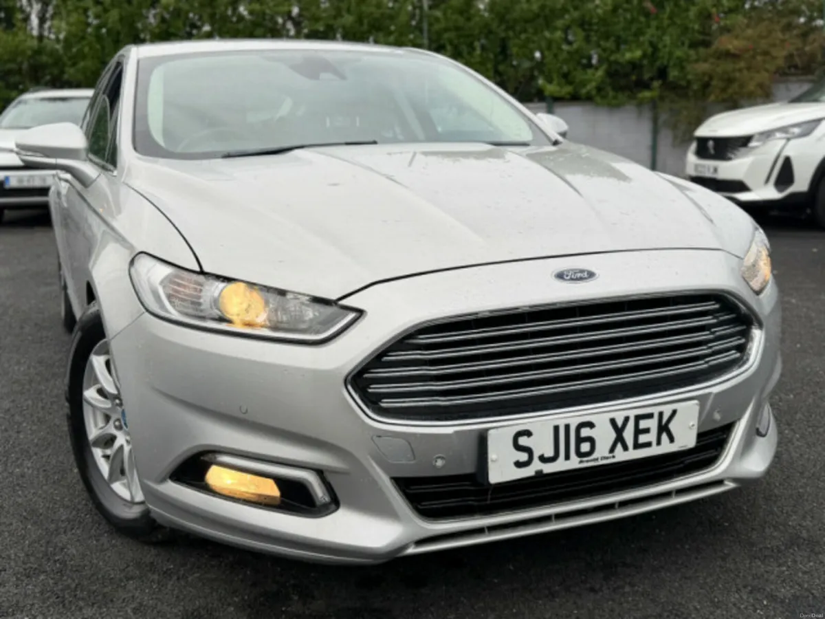 Ford Mondeo TITANIUM ECONETIC TDCI - Image 2