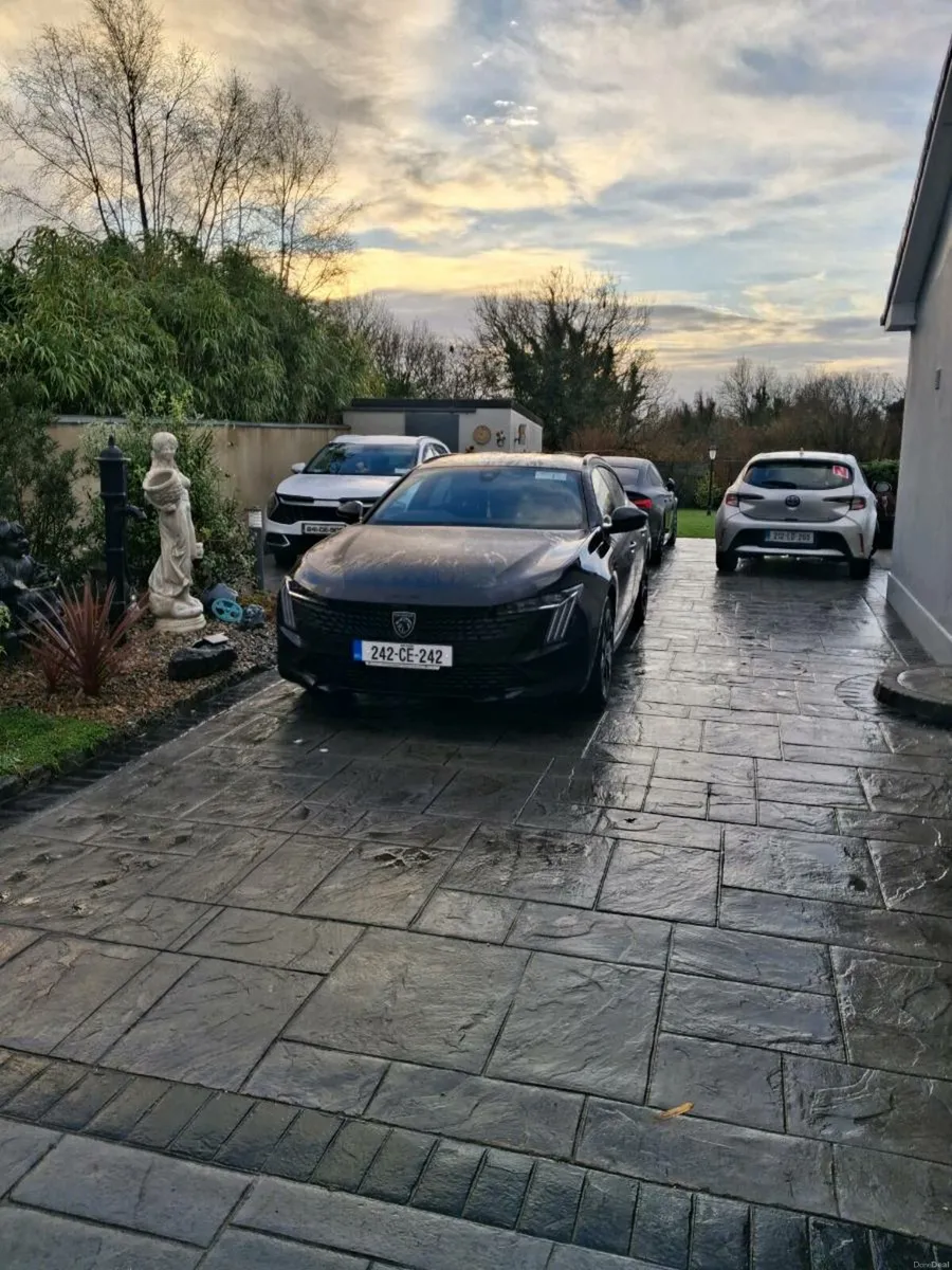 Peugeot  508  GT     Estate - Image 2