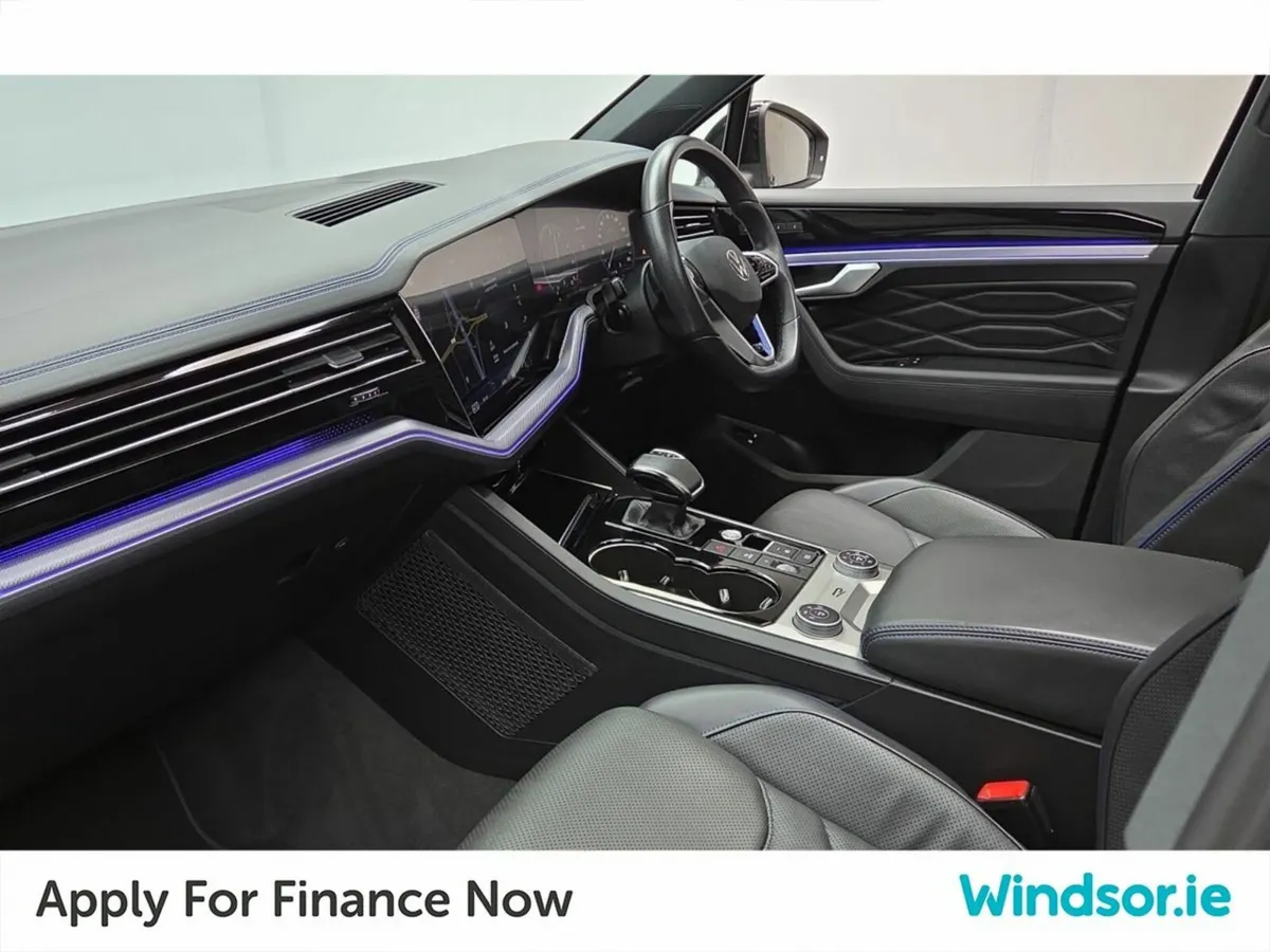 Volkswagen Touareg 3.0 V6 R-Line 4 Motion 462BHP P - Image 4