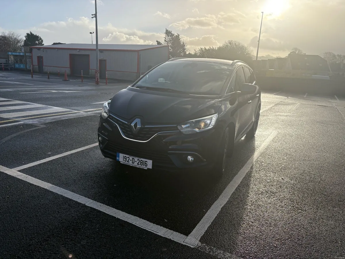 192 Renault Grand Scenic - Image 3