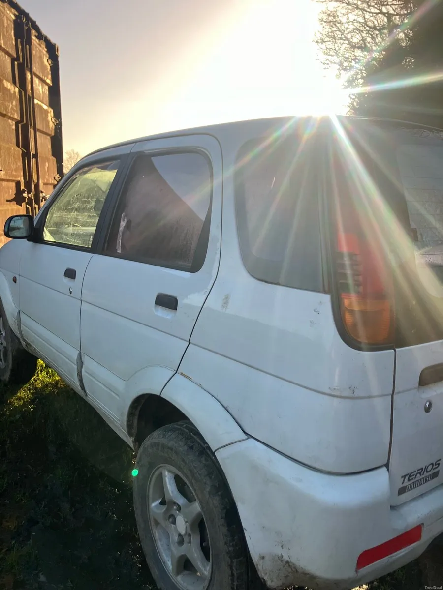 Daihatsu terios - Image 3