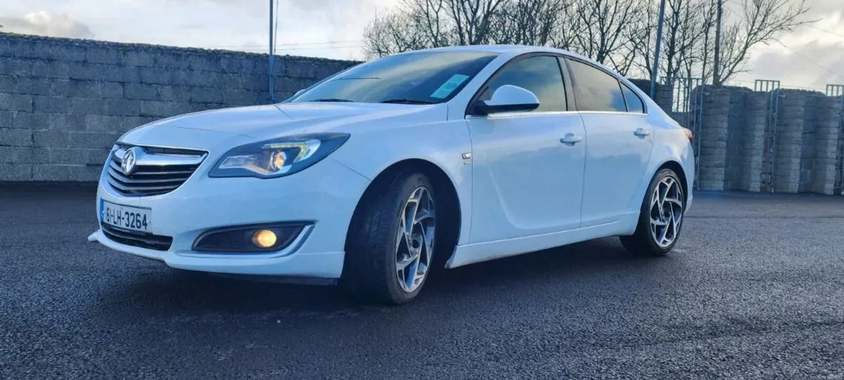 2016 Vauxhall insignia - Image 2