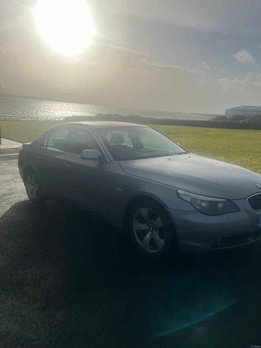BMW 5-Series 2006 - Image 1