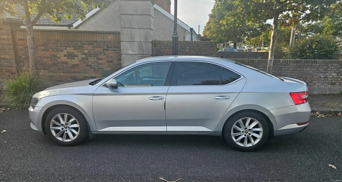 2017 skoda superb 2.0 diesel  €10,900 - Image 4