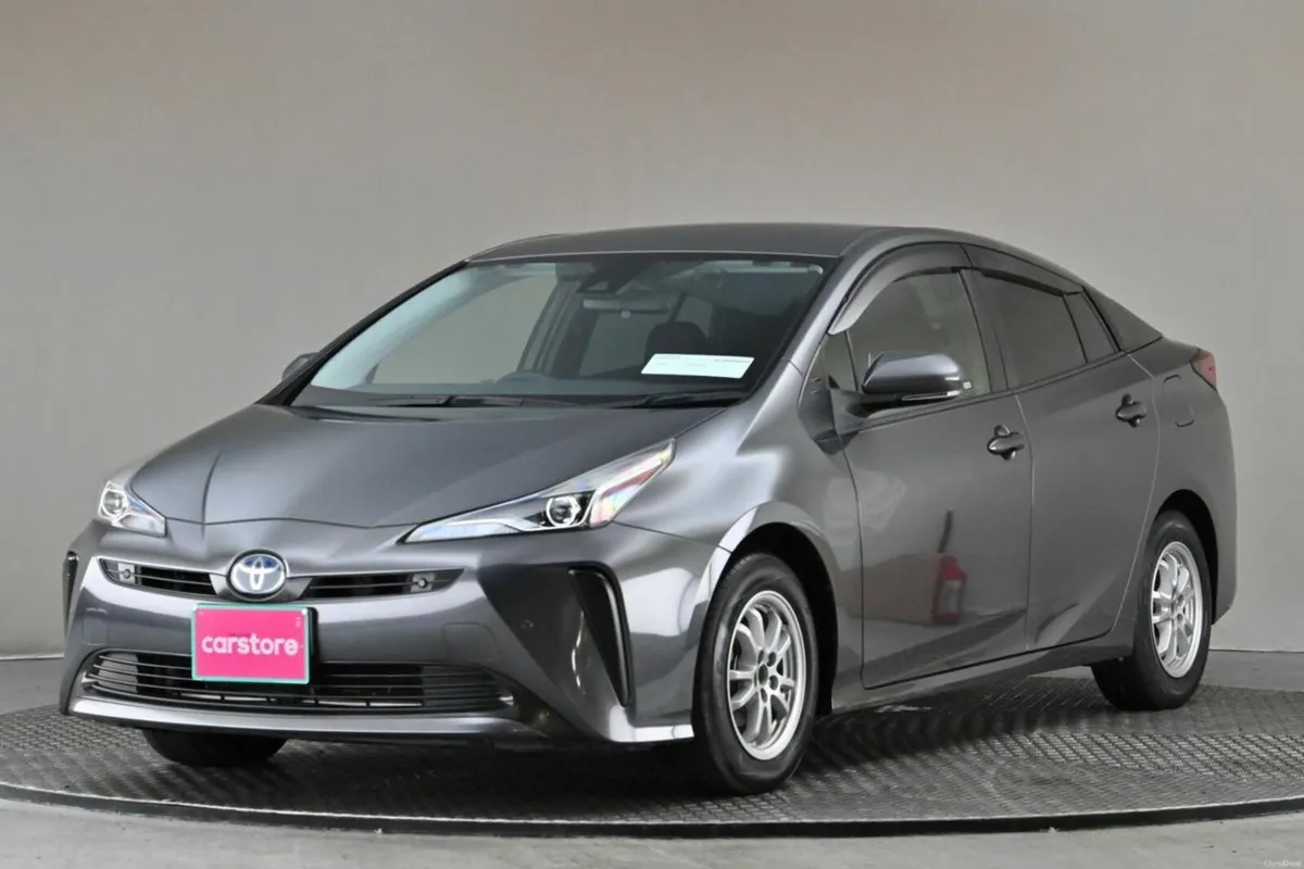 Toyota Prius 1.8 HYBRID **CARPLAY*ANDROID AUTO**RE - Image 3