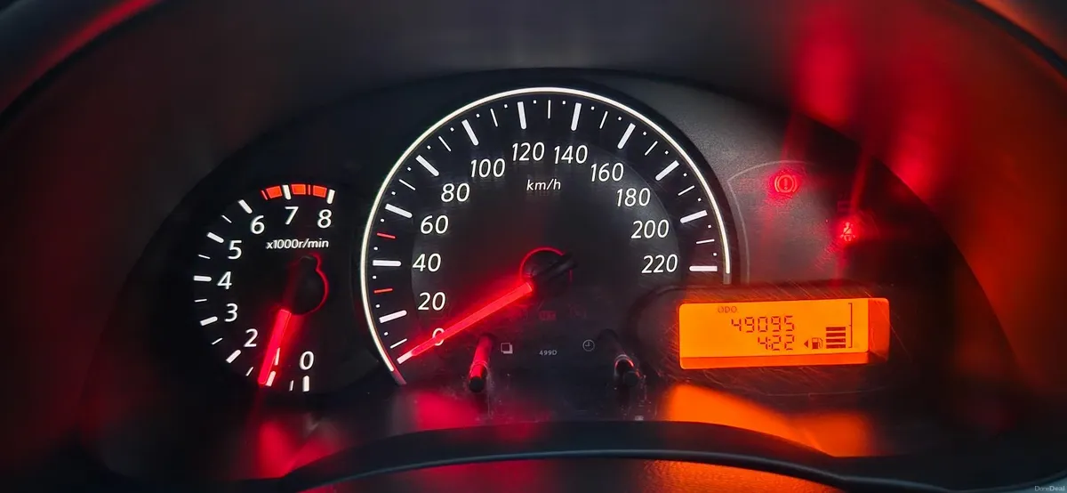 Nissan Micra 2013 Manual - Image 2