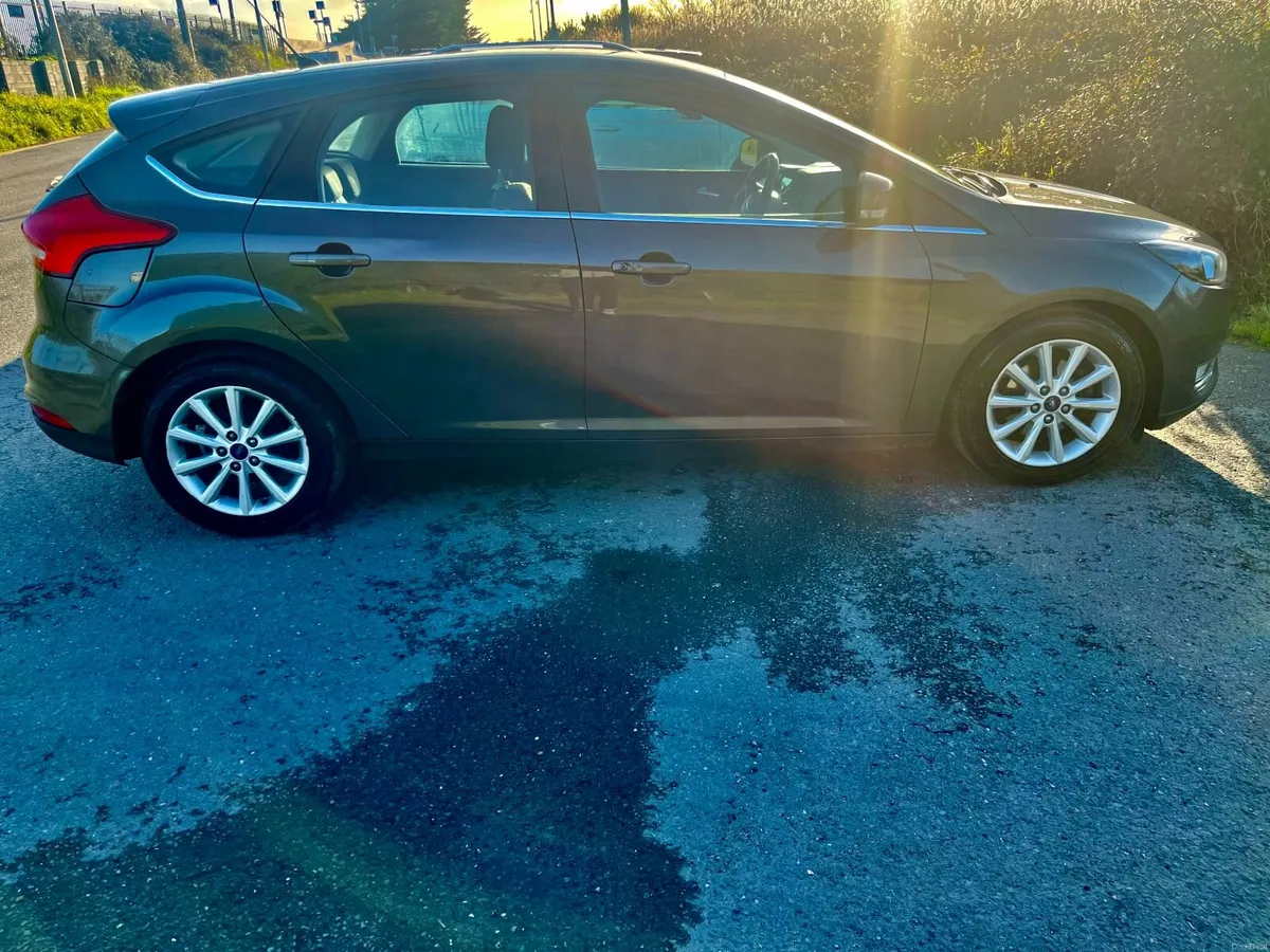 Ford Focus 2017 w/ ECOBOOST (1.0L Petrol) - Image 1