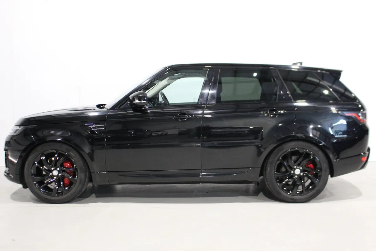 2020 Range Rover Sport HSE Dynamic P400E - Image 4