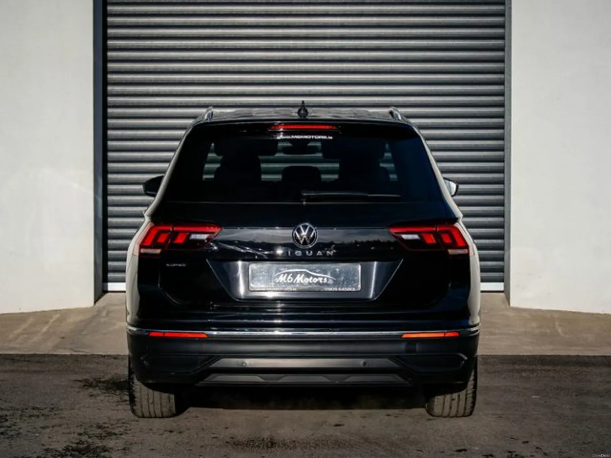 Volkswagen Tiguan Allspace Allspace *ANOTHER ONE D - Image 4