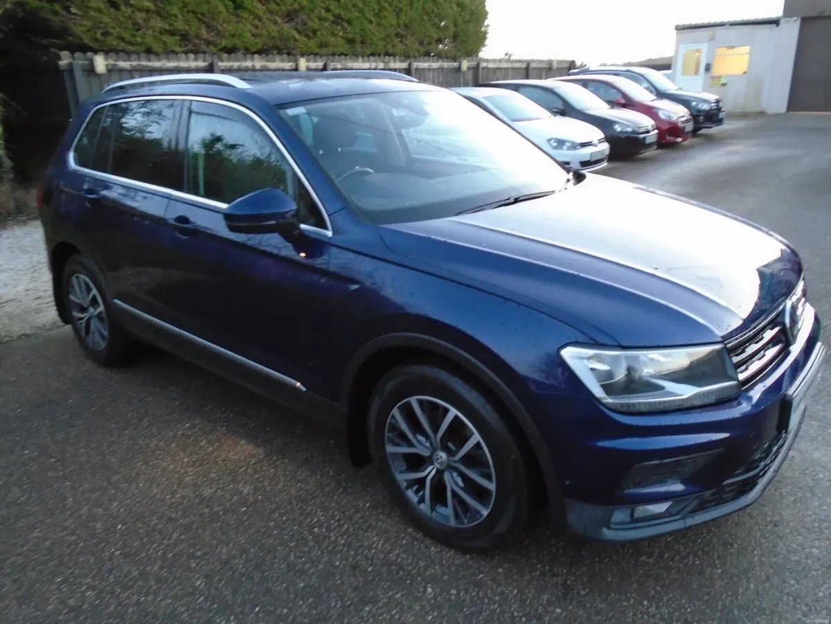 Volkswagen Tiguan 2018,panroof,camera,privacy glas - Image 1
