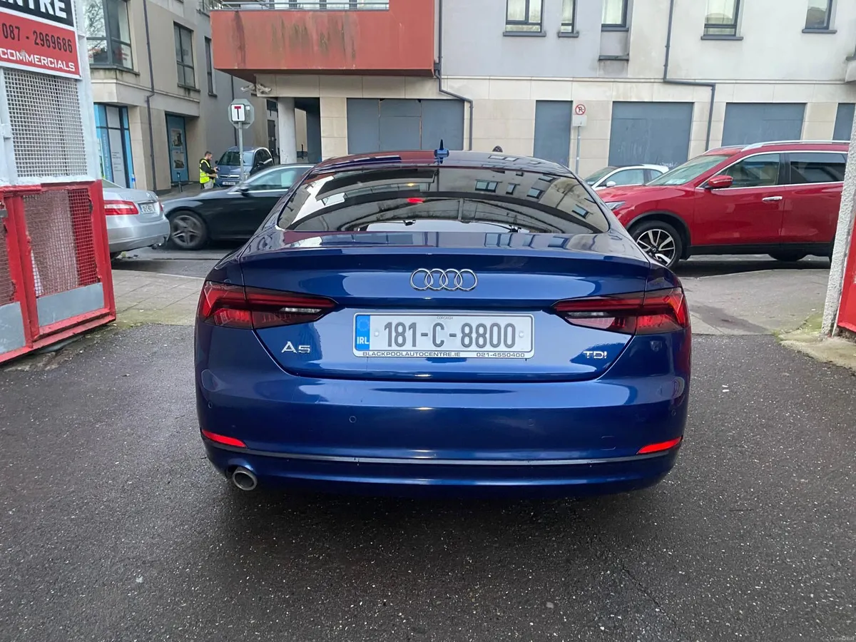 Audi A5 2018 - Image 4