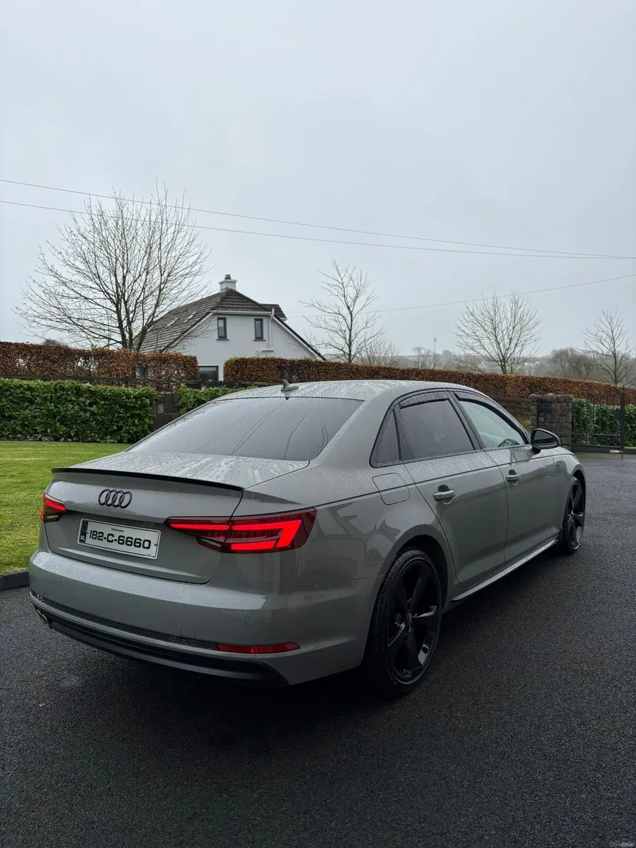 Audi A4 FULL S-LINE *190 BHP* manual - Image 4