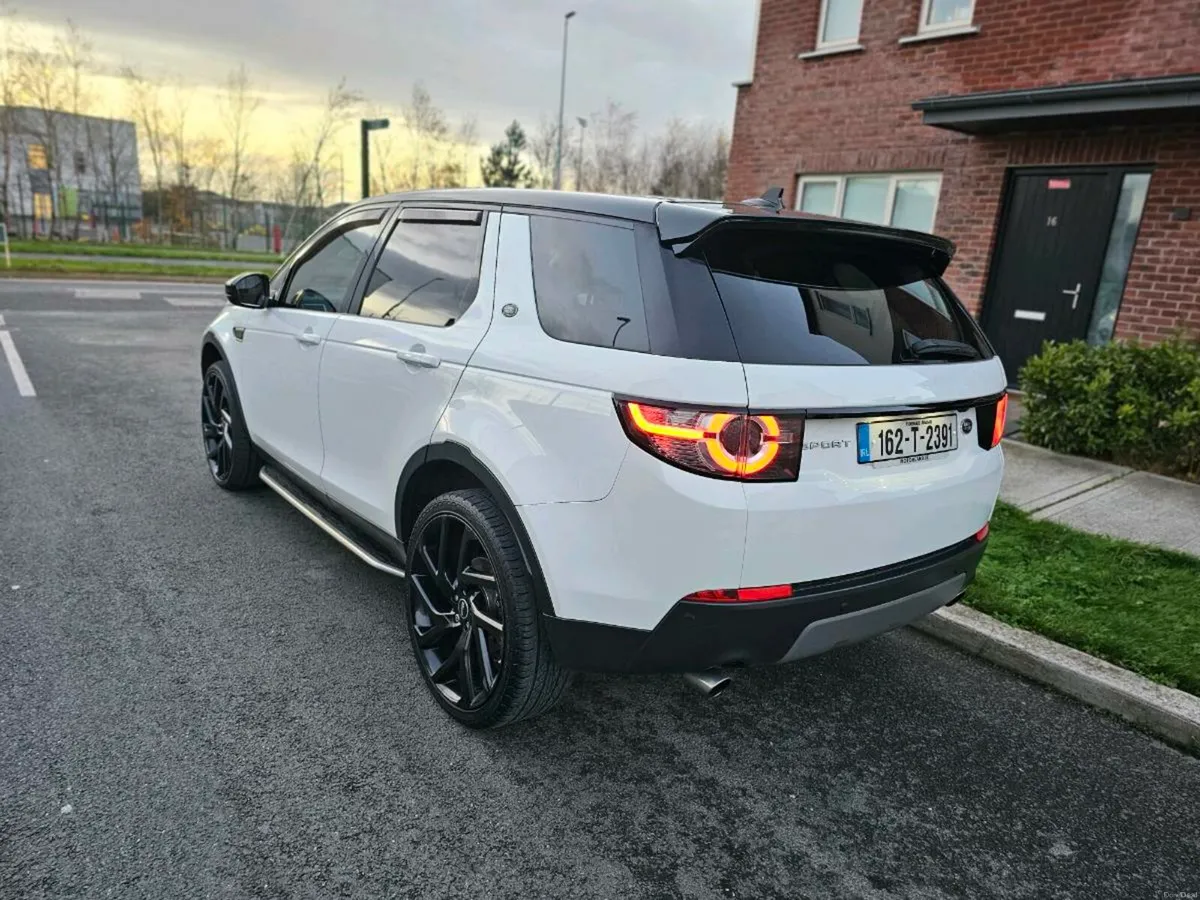 7 Seater Land Rover Sport, 2.0 Diesel Automatic - Image 4