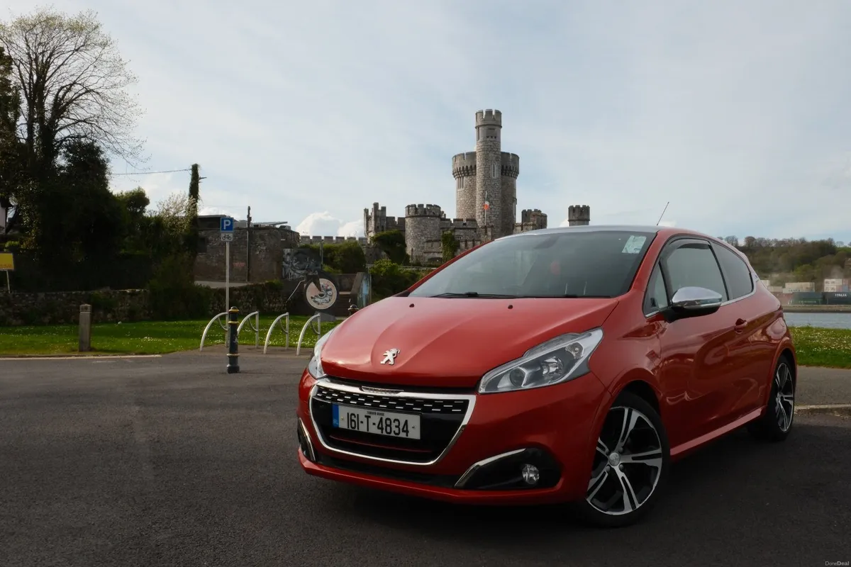 Peugeot 208 2016 - Image 4
