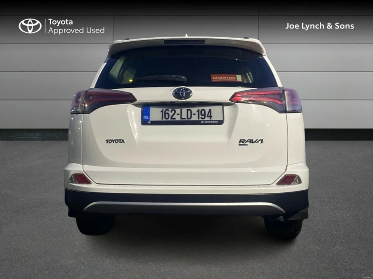 Toyota RAV4 RAV4 2.0D-4D LUNA - Image 4