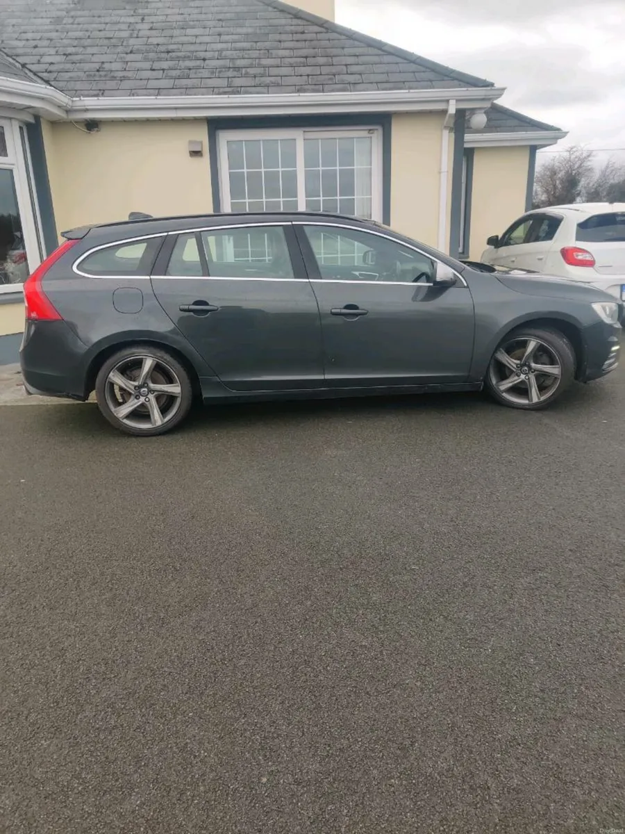 2016 Volvo V60  R design.  2.0 t/diesel €8750 ono. - Image 1