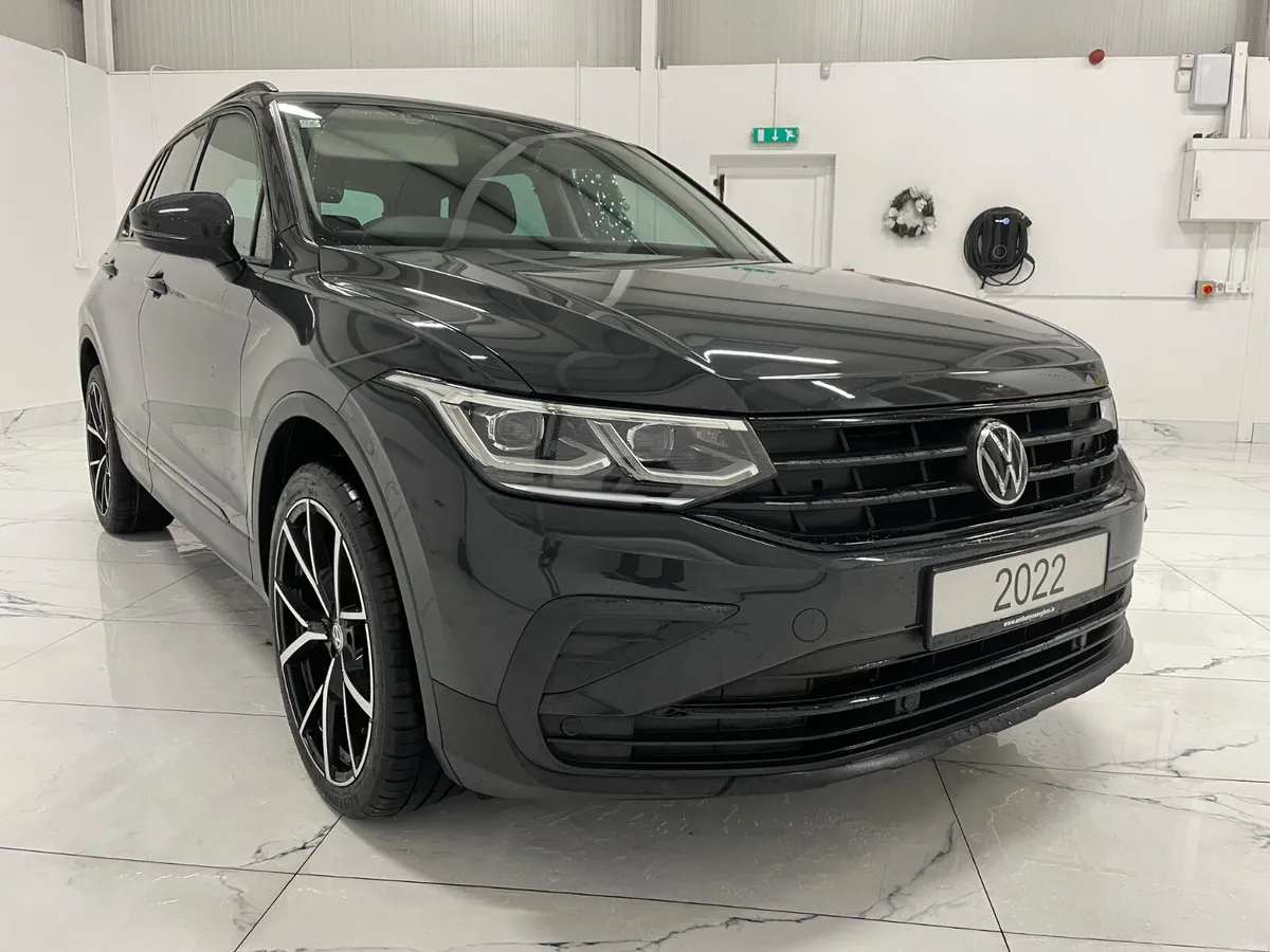 Volkswagen Tiguan 2022 Dsg Auto - Image 1