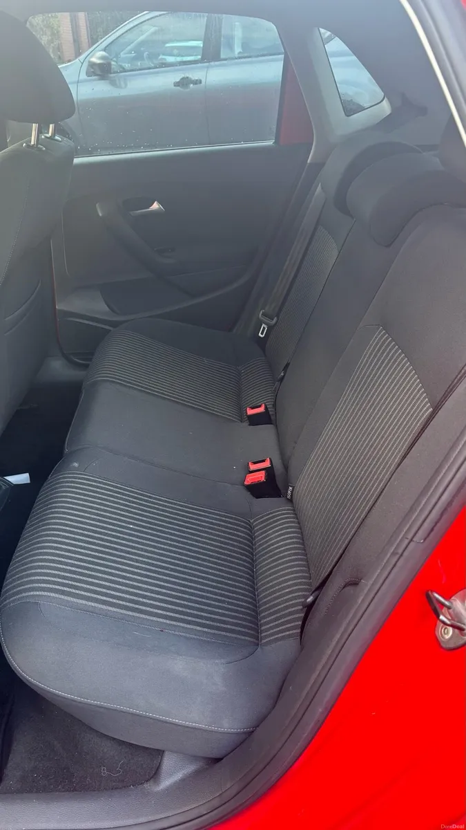 2014 Volkswagen Polo - Comfortline - Image 4