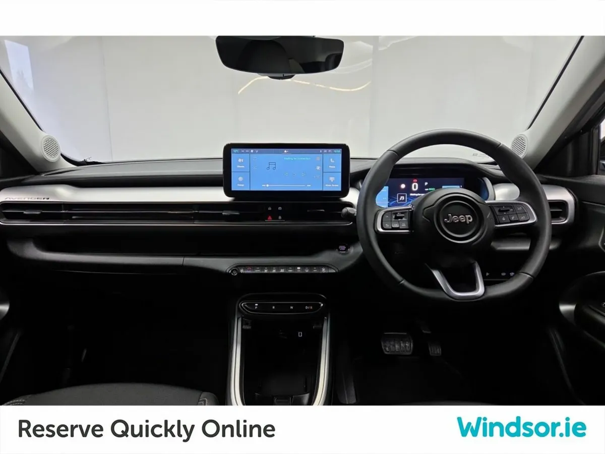 Jeep Avenger Summit 54kWh EV - Image 3