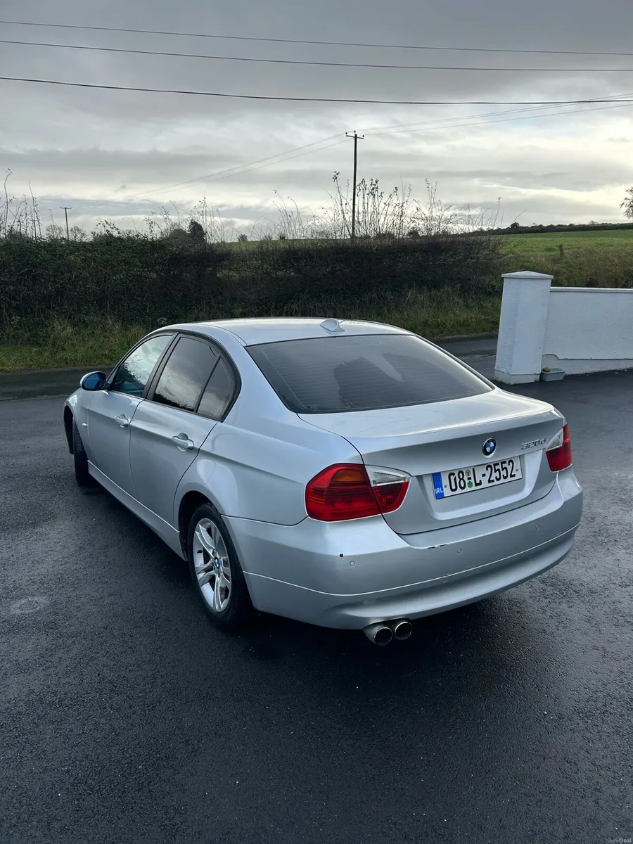 BMW 320D - Image 2