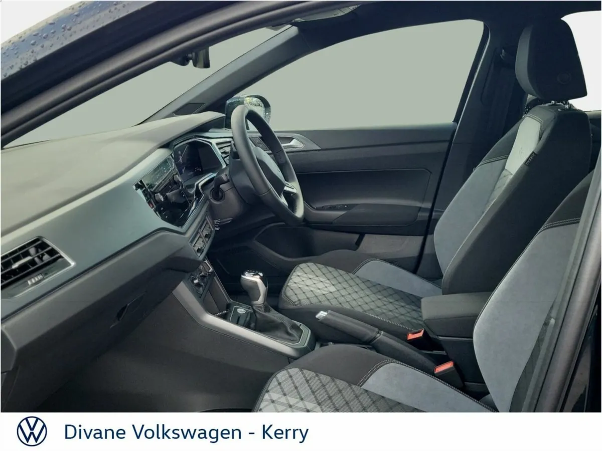 Volkswagen Taigo AUTO R LINE 75 1.0 TSI PETROL 116 - Image 4