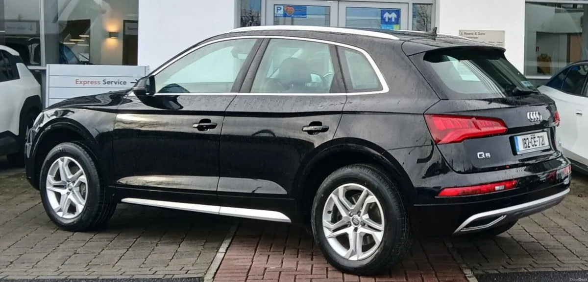 Audi Q5 2.0TDI 190 S-Tronic quattro SE **PARKING S - Image 4