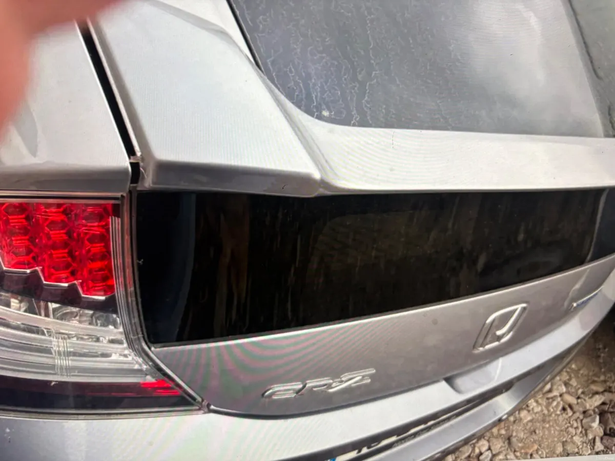 Honda CR-Z 2010 "READ ADD" - Image 4