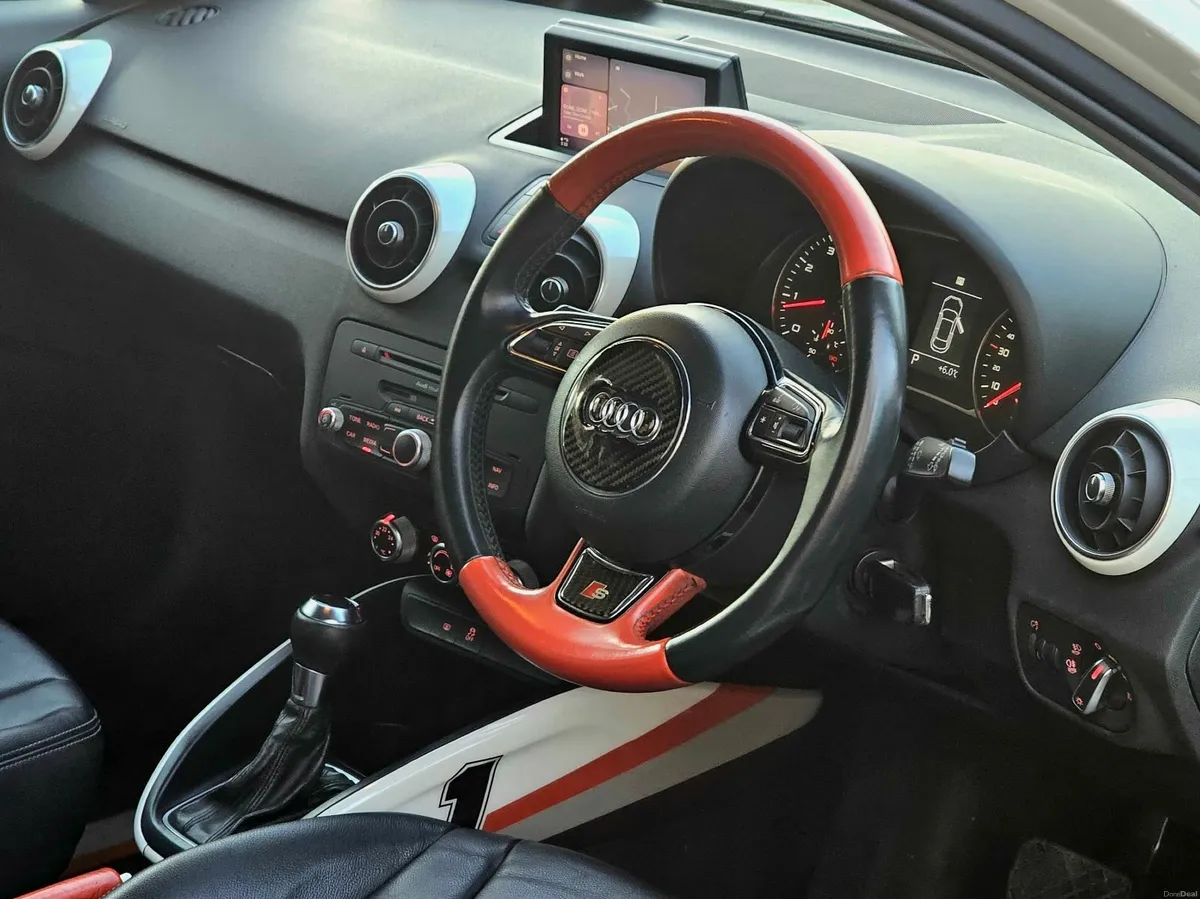 Audi A1 2011 Auto 51,000 km - Image 4